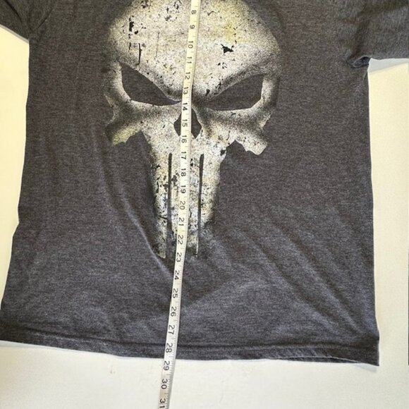 Punisher Skull Decaying MARVEL Comics T-Shirt Gray Adult Size L - Picture 3 of 5